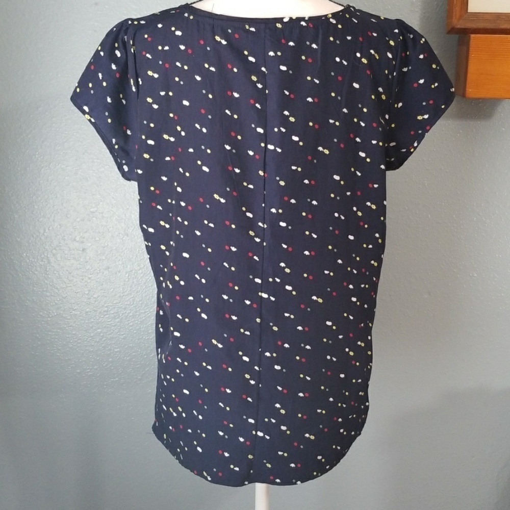 Flutter sleeve Polka Dot Blouse - Picture 5 of 7